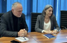 Sastanak zamjenice šefice misije IOM u BiH Blanche Picarello i direktora SPS Žarka Lakete