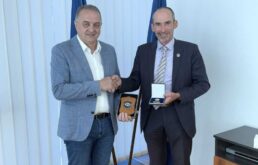 The visit of the Colonel Gangloff to the Service for Foreigners’ Affairs